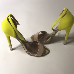 💕💕 Cute Neon Strap Shoes 💕💕